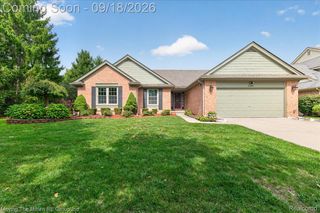 42398 Trent Drive, Canton Charter Township, MI 48188