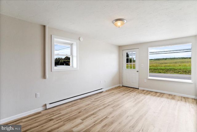 183 N MAIN ST, Biglerville, PA 17307