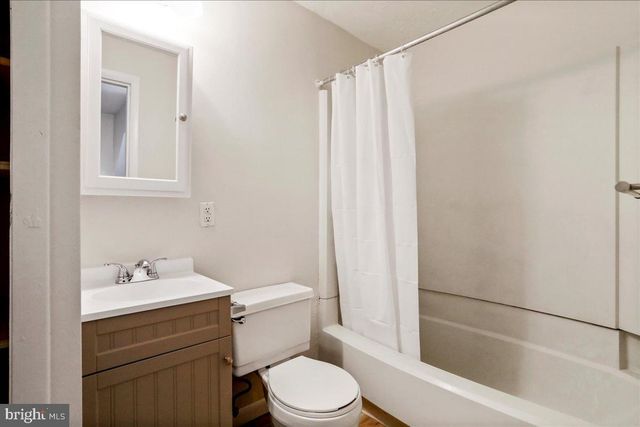 183 N MAIN ST, Biglerville, PA 17307