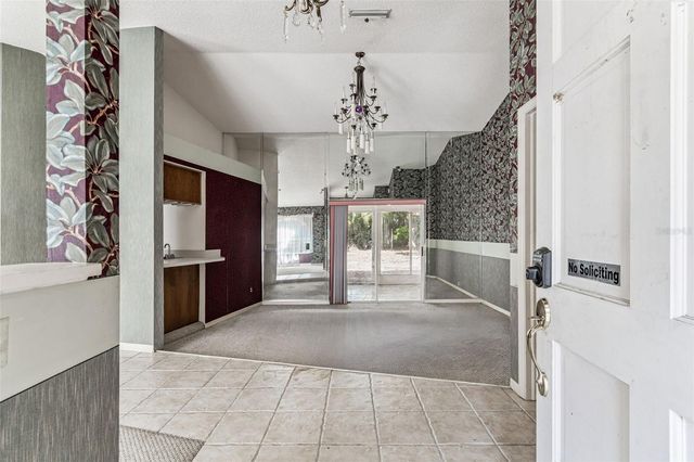 2624 BRIDLE DRIVE, Plant City, FL 33566