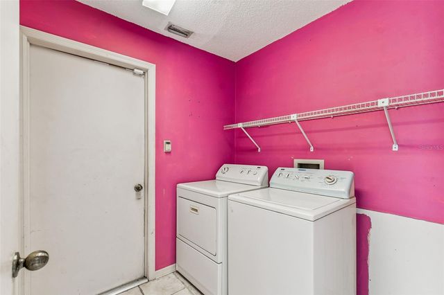 2624 BRIDLE DRIVE, Plant City, FL 33566