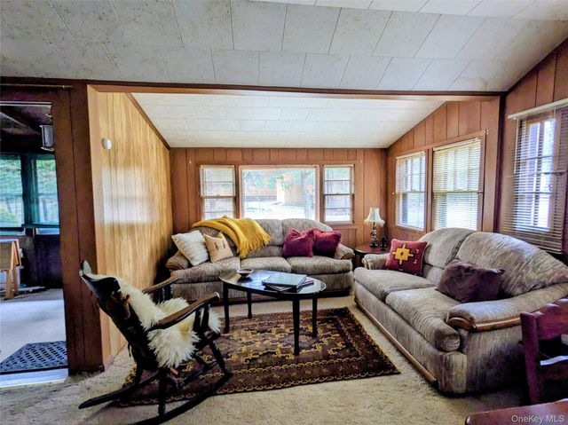 24 N Mohican Trail, Smallwood, NY 12778