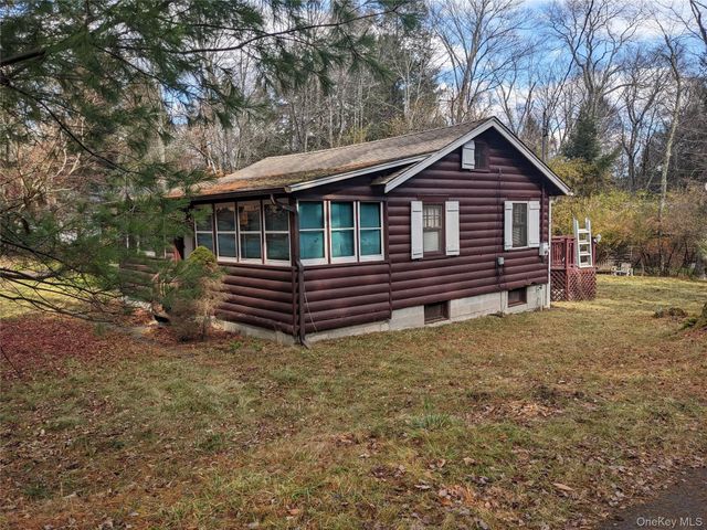 24 N Mohican Trail, Smallwood, NY 12778