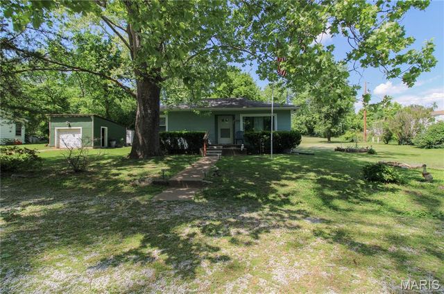 1121 Wolf Hollow Road, Imperial, MO 63052