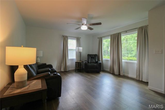 1121 Wolf Hollow Road, Imperial, MO 63052