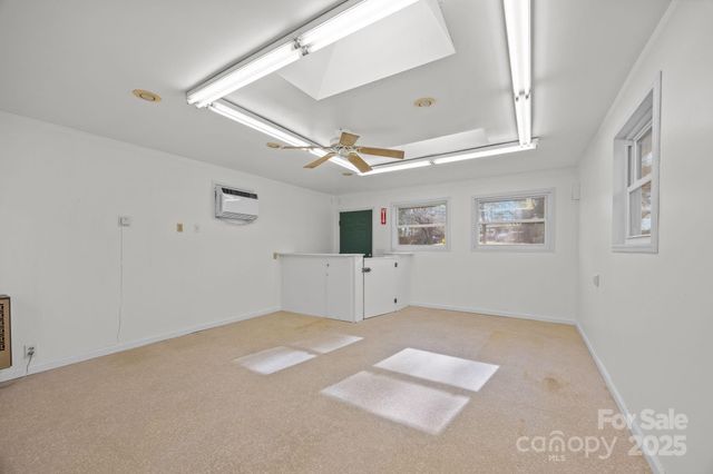 701 Dana Road, Hendersonville, NC 28792