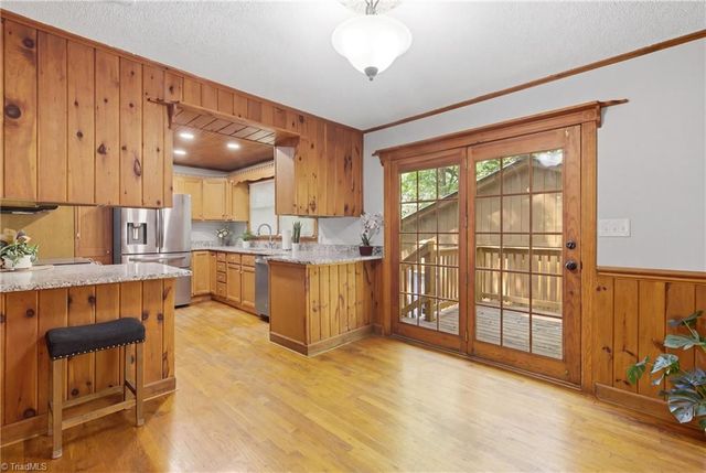 3089 Pipers Gap Road, Mount Airy, NC 27030
