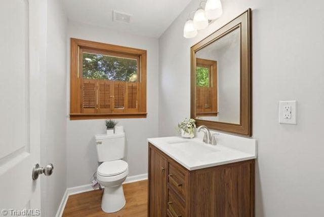 3089 Pipers Gap Road, Mount Airy, NC 27030