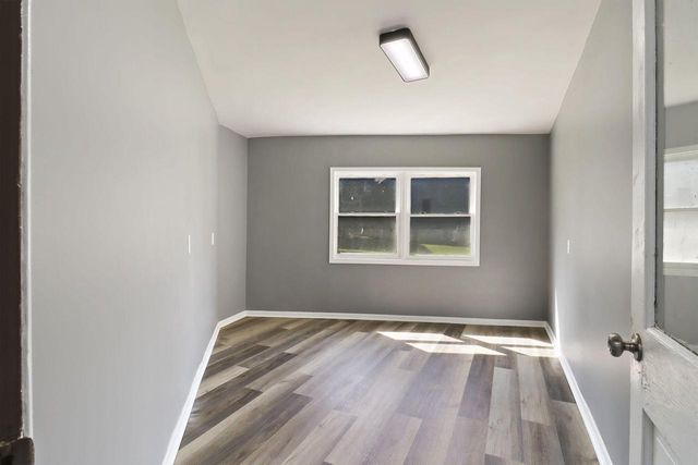 5401 82nd STREET, Kenosha, WI 53142