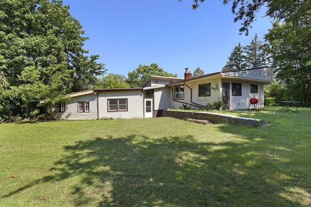 5401 82nd STREET, Kenosha, WI 53142