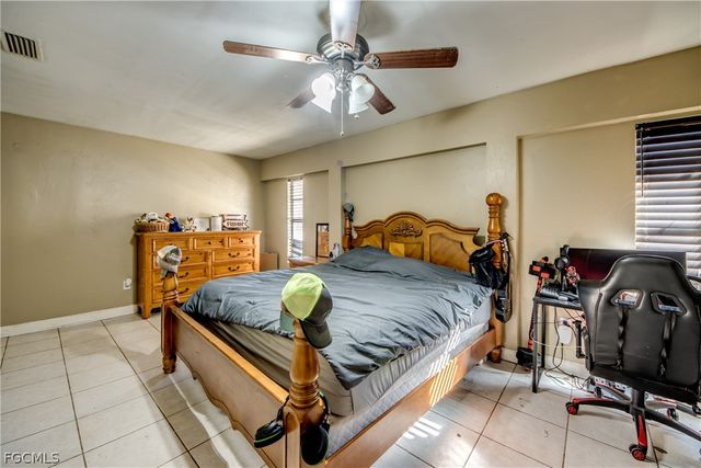 3015 8th ST SW, Lehigh Acres, FL 33976