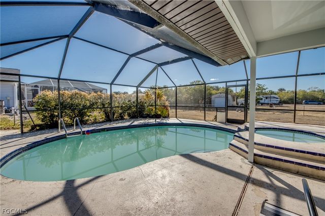 3015 8th ST SW, Lehigh Acres, FL 33976