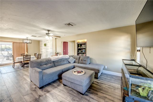 3015 8th ST SW, Lehigh Acres, FL 33976