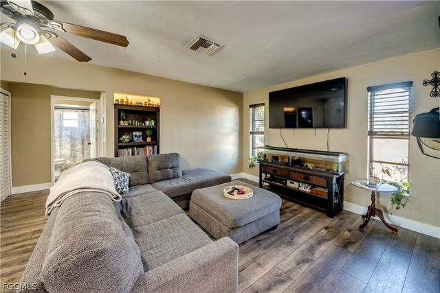 3015 8th ST SW, Lehigh Acres, FL 33976