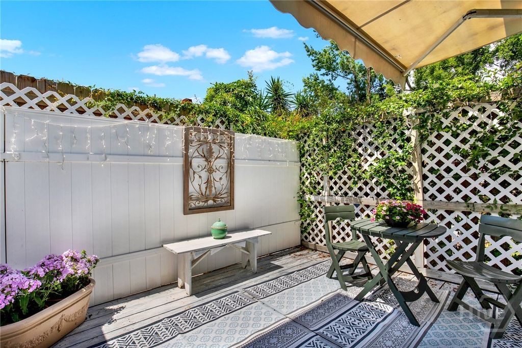 Image 27 of property listing at 535 E Gordon Street, Savannah, GA 31401