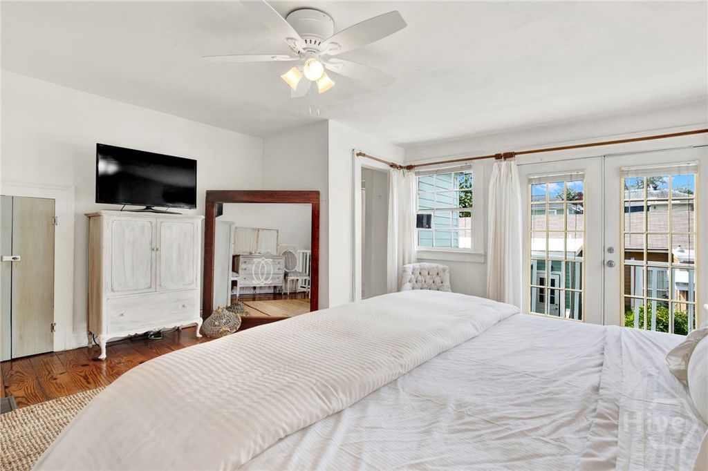 Image 31 of property listing at 535 E Gordon Street, Savannah, GA 31401