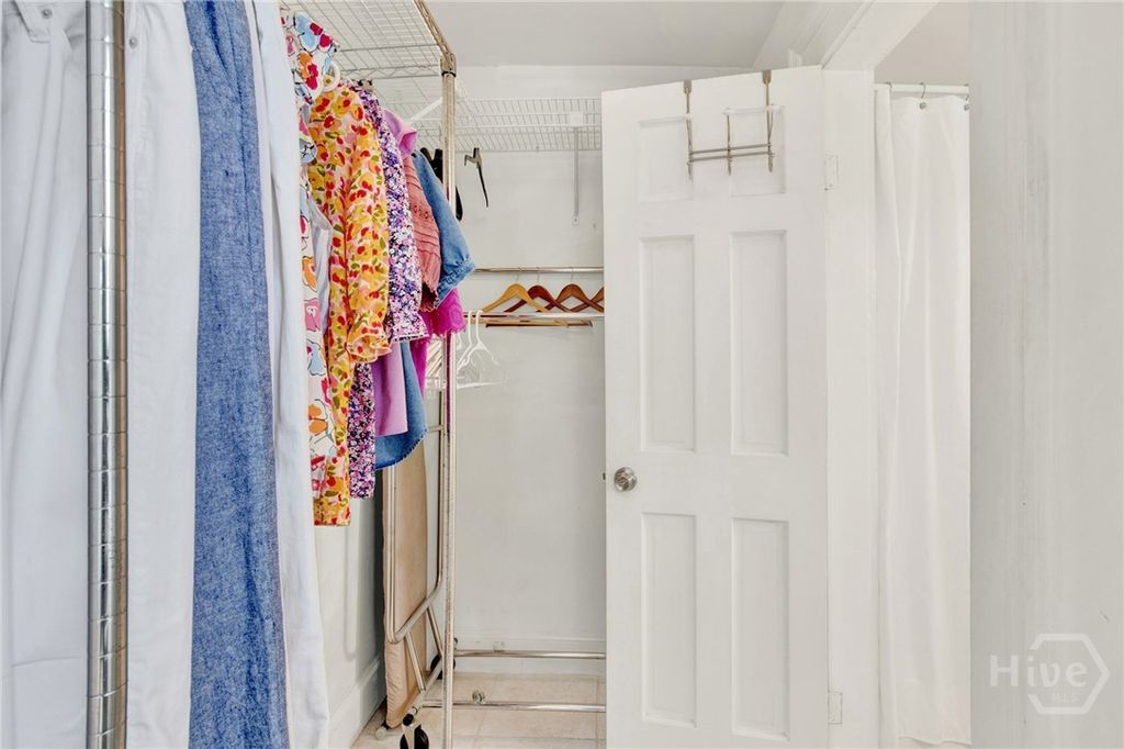 Image 38 of property listing at 535 E Gordon Street, Savannah, GA 31401