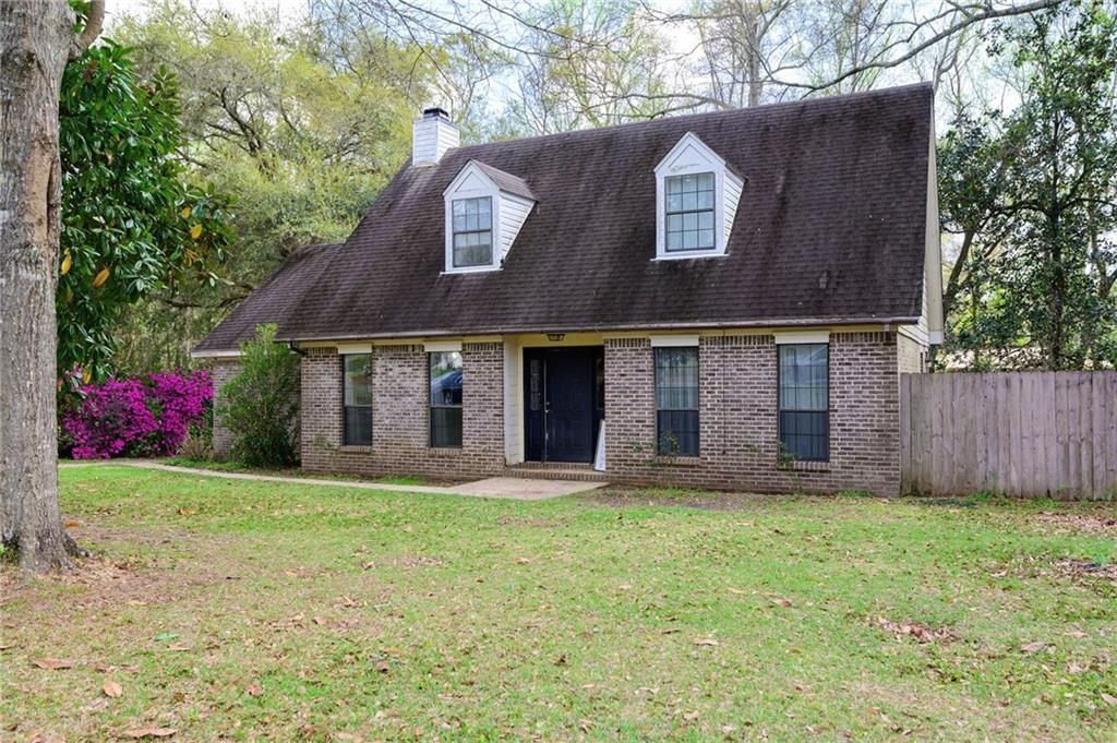 12795 Dauphin Court, Grand Bay, AL 36541