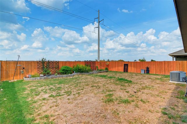 1416 PARKWOOD, Seguin, TX 78155
