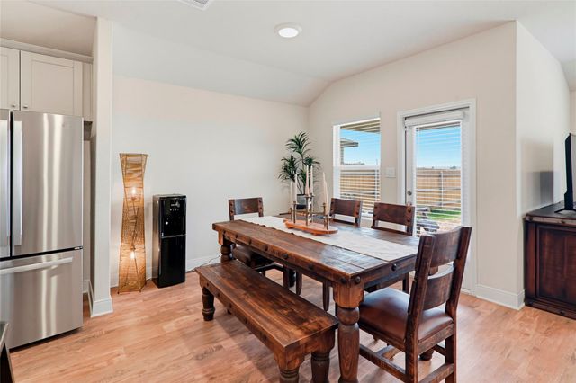 1416 PARKWOOD, Seguin, TX 78155