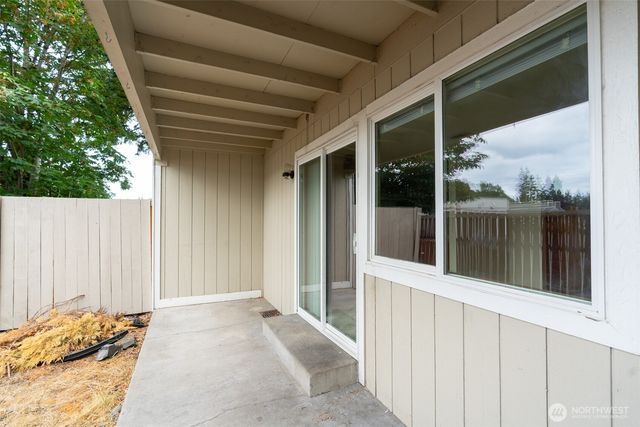 5607 76th Street W, Lakewood, WA 98499