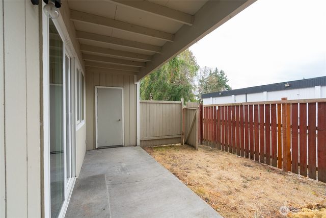 5607 76th Street W, Lakewood, WA 98499