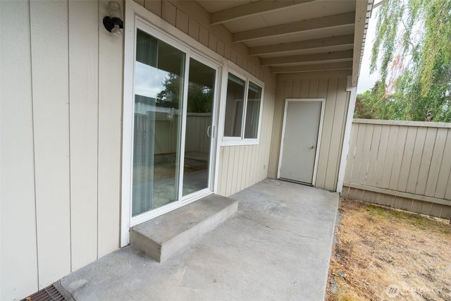 5607 76th Street W, Lakewood, WA 98499