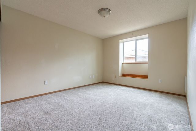 5607 76th Street W, Lakewood, WA 98499