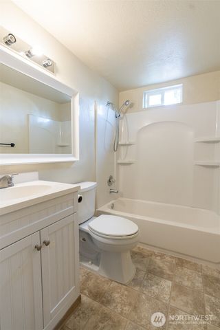 5607 76th Street W, Lakewood, WA 98499
