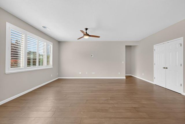 6040 Belfast Way, Roseville, CA 95747