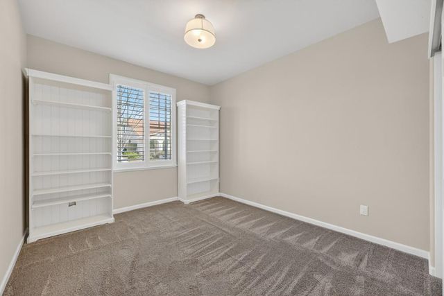 6040 Belfast Way, Roseville, CA 95747