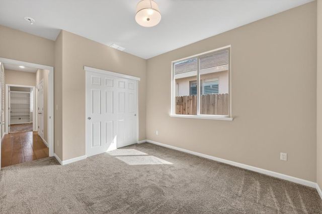 6040 Belfast Way, Roseville, CA 95747