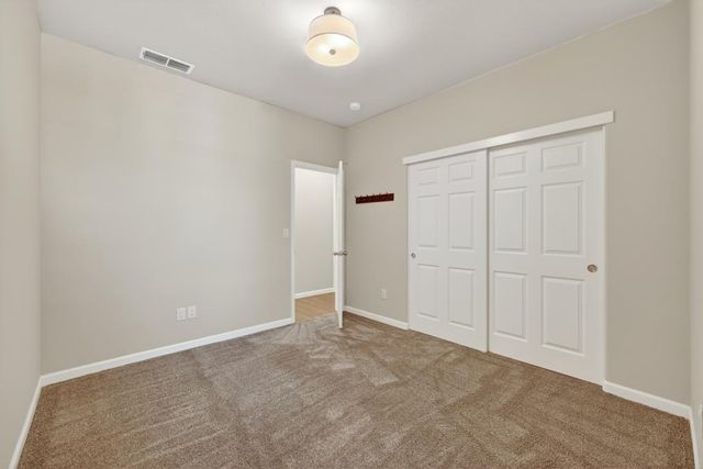 6040 Belfast Way, Roseville, CA 95747