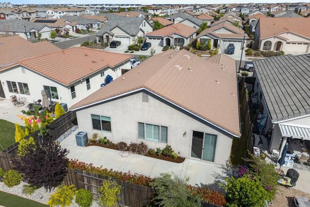 6040 Belfast Way, Roseville, CA 95747