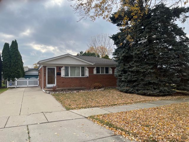 23700 Joy Street, Saint Clair Shores City, MI 48082