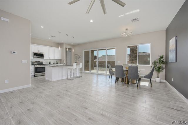 955 Athens Court, Bullhead City, AZ 86429