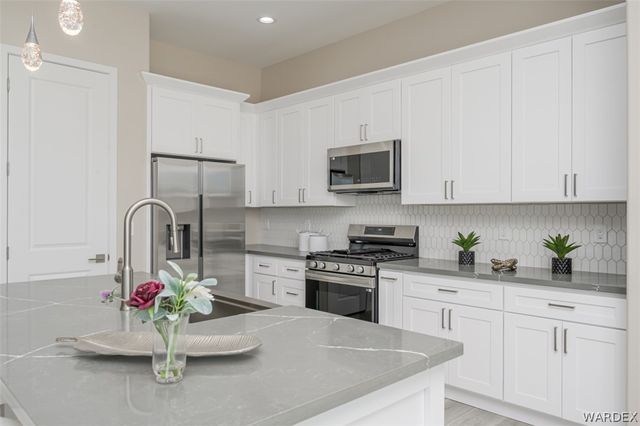 955 Athens Court, Bullhead City, AZ 86429