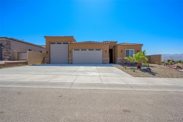 955 Athens Court, Bullhead City, AZ 86429
