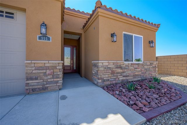 955 Athens Court, Bullhead City, AZ 86429