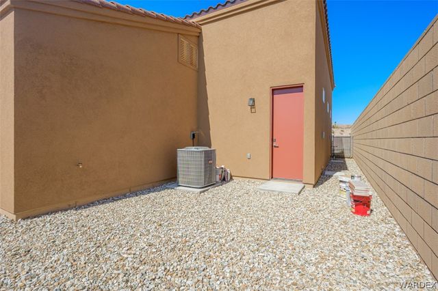 955 Athens Court, Bullhead City, AZ 86429