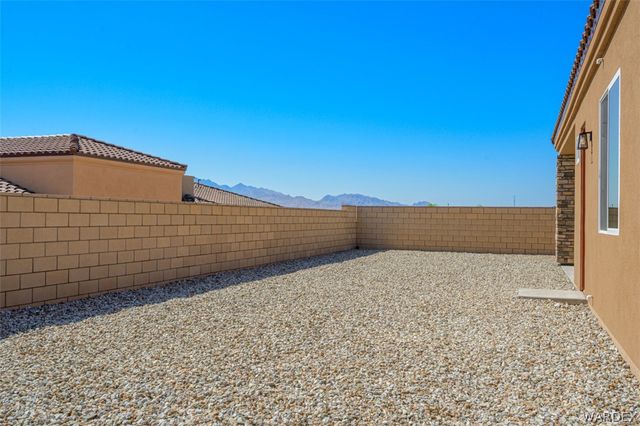 955 Athens Court, Bullhead City, AZ 86429