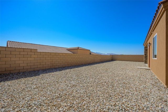 955 Athens Court, Bullhead City, AZ 86429