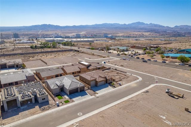 955 Athens Court, Bullhead City, AZ 86429