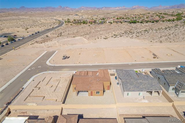 955 Athens Court, Bullhead City, AZ 86429