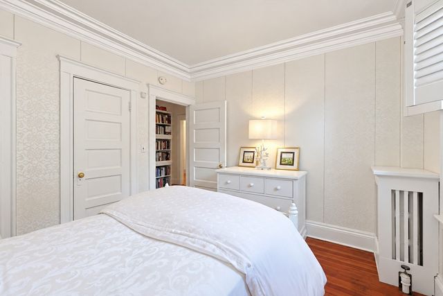 22 Centre St 2, Cambridge, MA 02139