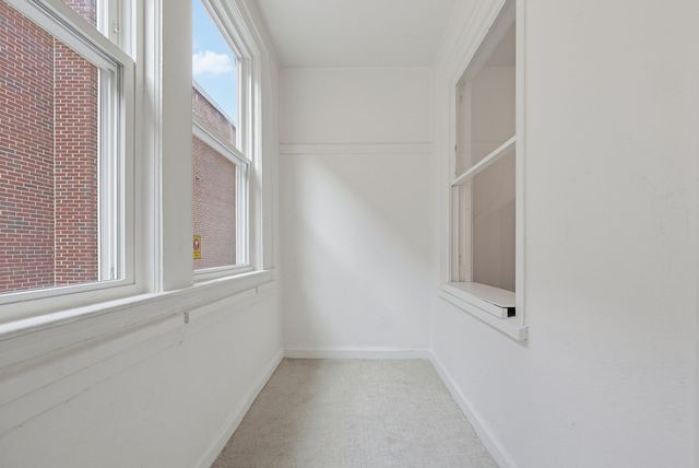 22 Centre St 2, Cambridge, MA 02139
