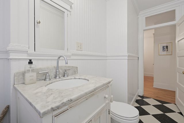 22 Centre St 2, Cambridge, MA 02139
