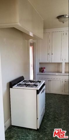1320 N Harvard Boulevard 1320, Los Angeles, CA 90027