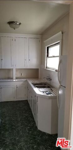 1320 N Harvard Boulevard 1320, Los Angeles, CA 90027