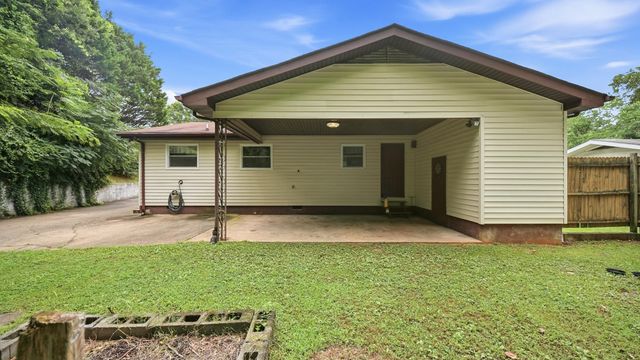 1145 Tamarack Trail, Chattanooga, TN 37412